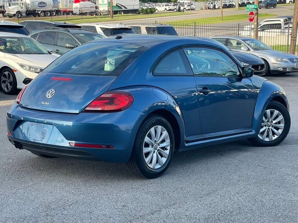2017 Volkswagen A5 Beetle - Image 2 of 20