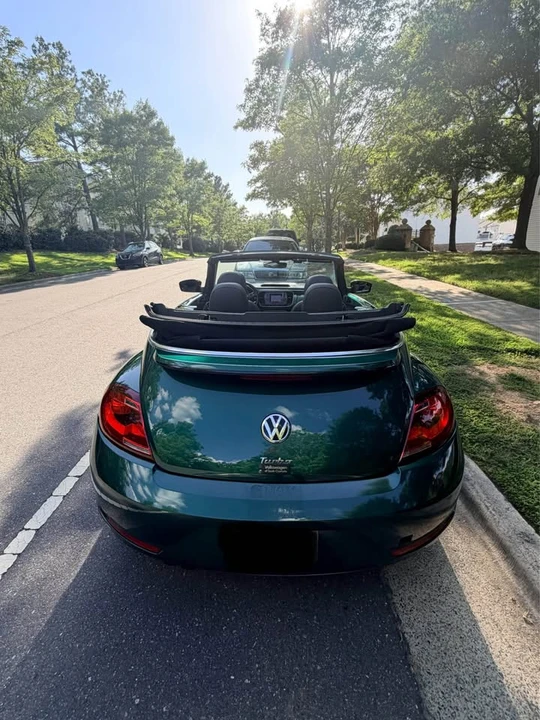 2017 Volkswagen A5 Beetle - Image 8 of 12