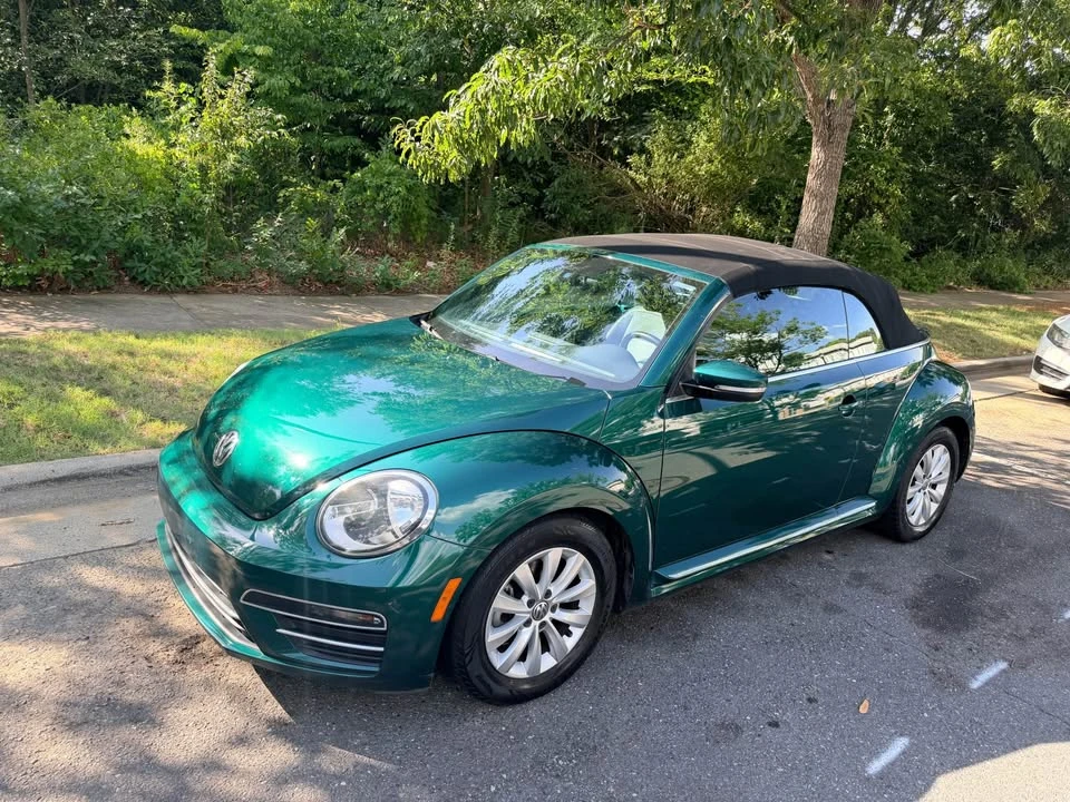2017 Volkswagen A5 Beetle - Image 3 of 12