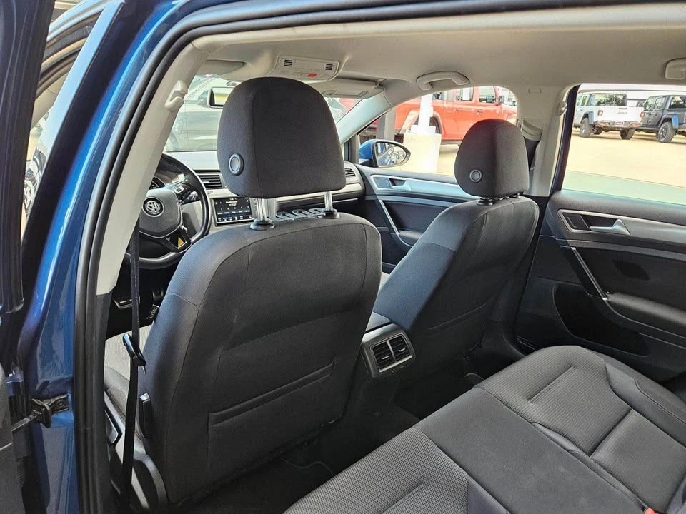 2017 Volkswagen Golf Mk7 - Image 5 of 6