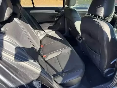 2017 Volkswagen Golf Mk7 - Image 6 of 10