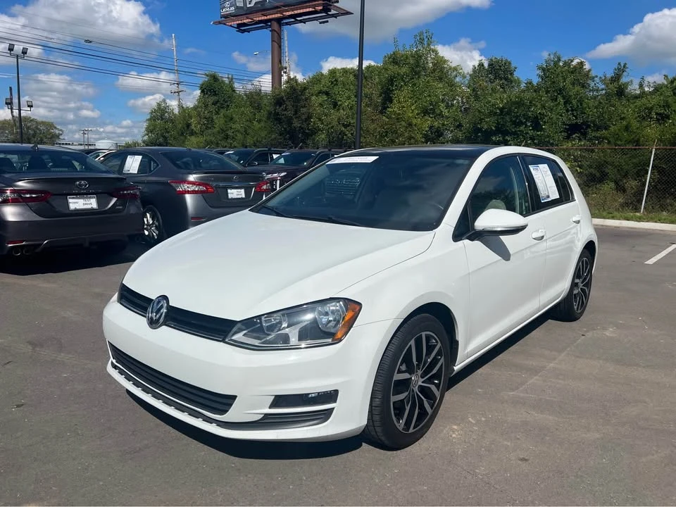 2017 Volkswagen Golf Mk7 - Image 2 of 7
