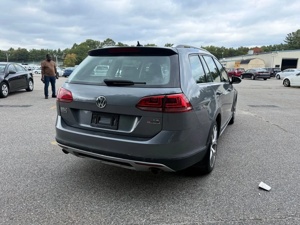 2017 Volkswagen Golf Mk7 - Image 11 of 17