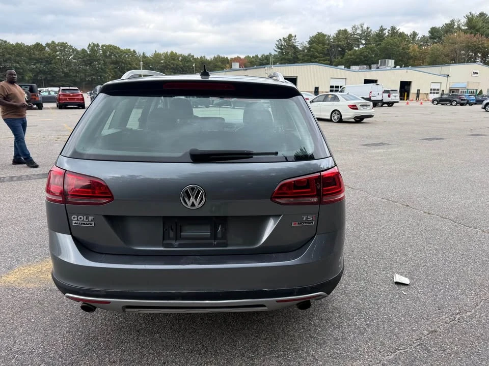 2017 Volkswagen Golf Mk7 - Image 16 of 17