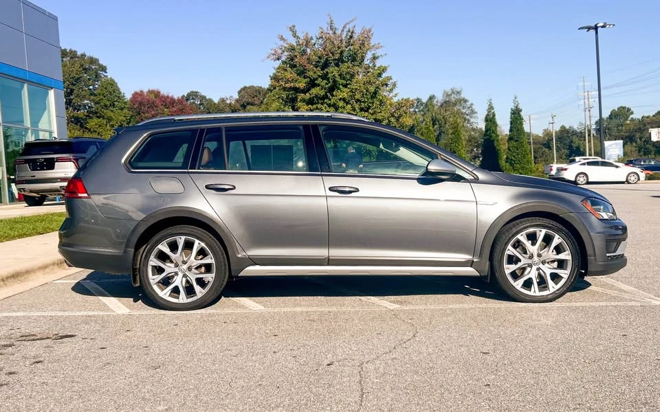2017 Volkswagen Golf Mk7 - Image 7 of 16