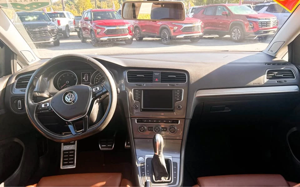 2017 Volkswagen Golf Mk7 - Image 11 of 16