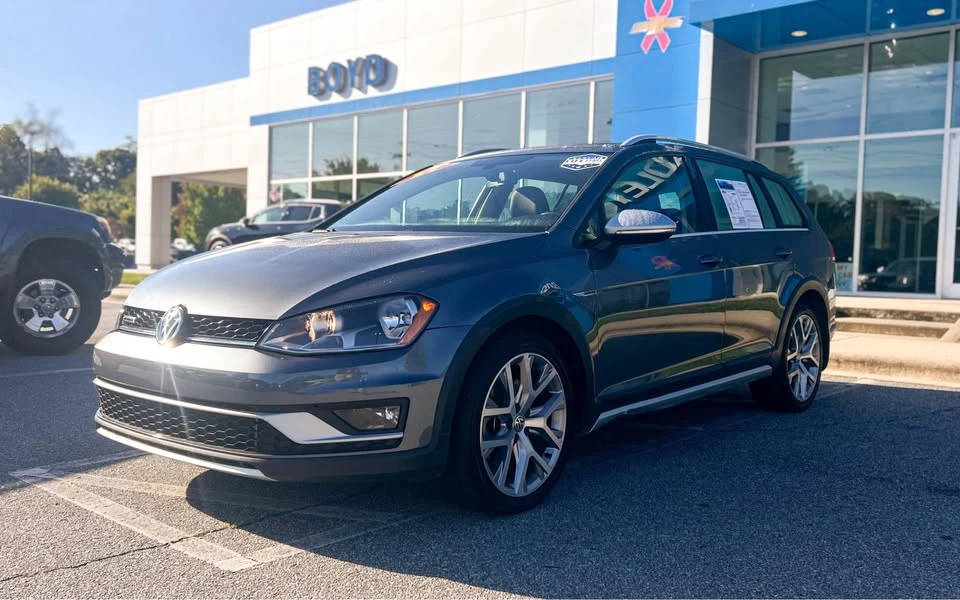 2017 Volkswagen Golf Mk7 - Image 2 of 16