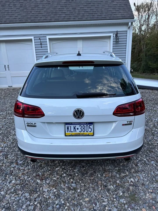 2017 Volkswagen Golf Mk7 - Image 3 of 10