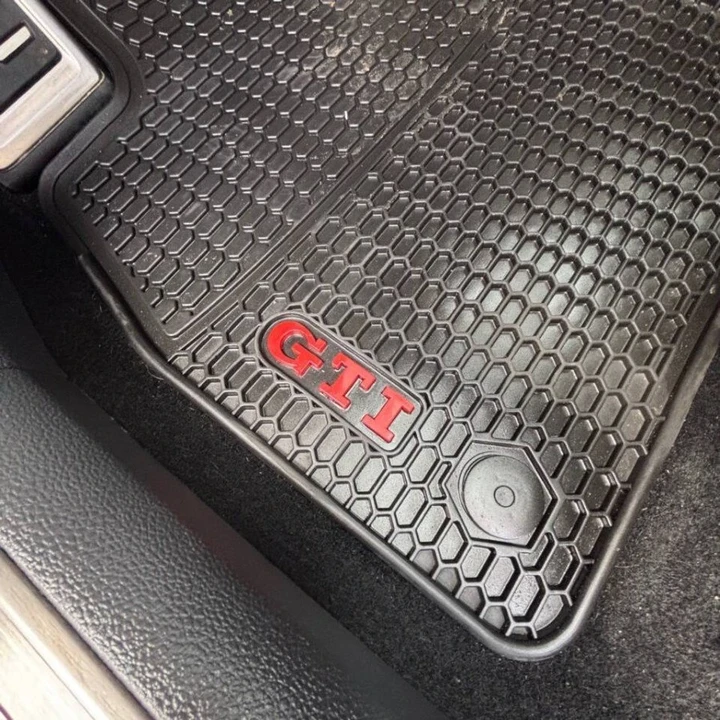 2017 Volkswagen GTI Mk7 - Image 16 of 20
