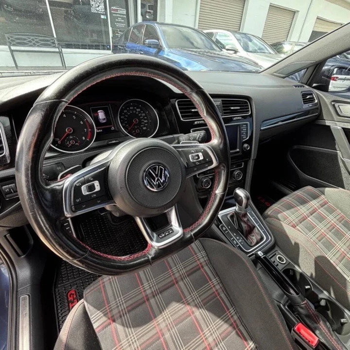 2017 Volkswagen GTI Mk7 - Image 15 of 20