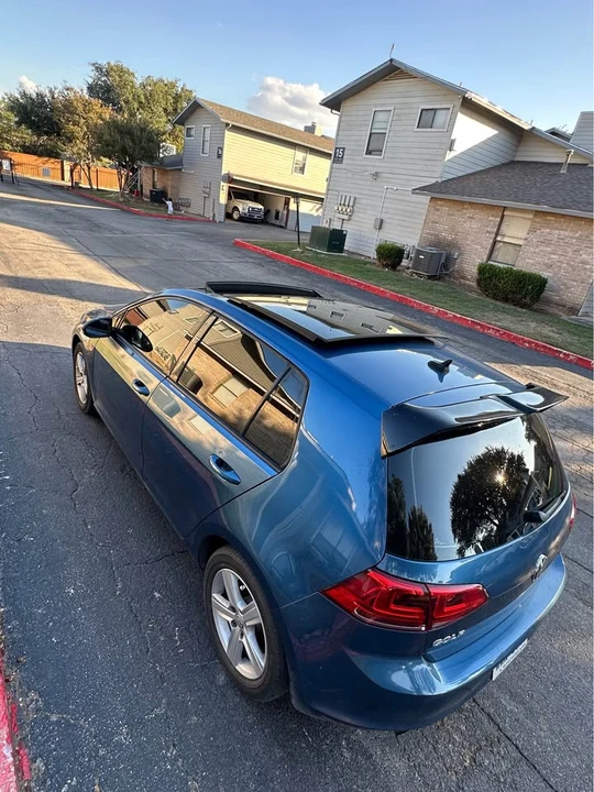 2017 Volkswagen GTI Mk7 - Image 3 of 9