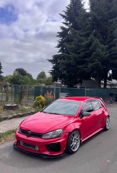 2017 Volkswagen GTI Mk7 - Image 8 of 11