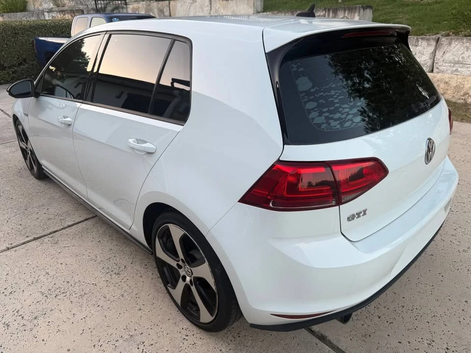 2017 Volkswagen GTI Mk7 - Image 8 of 20
