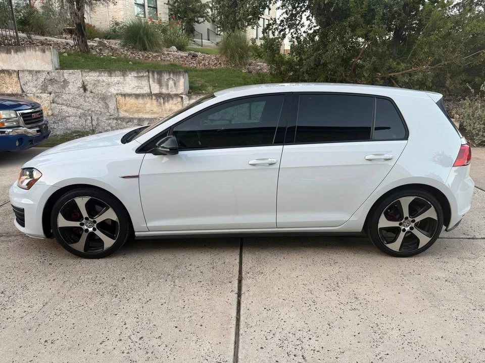 2017 Volkswagen GTI Mk7 - Image 4 of 20
