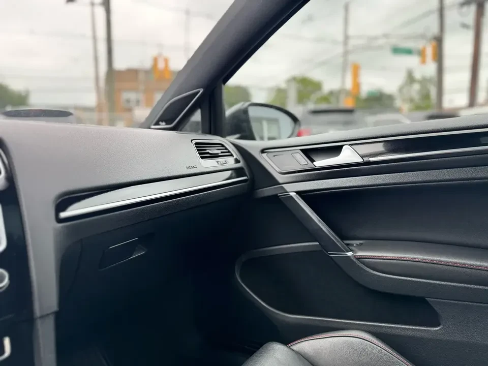 2017 Volkswagen GTI Mk7 - Image 16 of 20