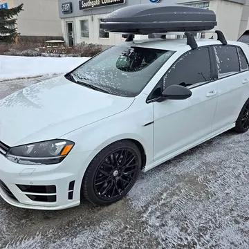 2017 Volkswagen Golf R