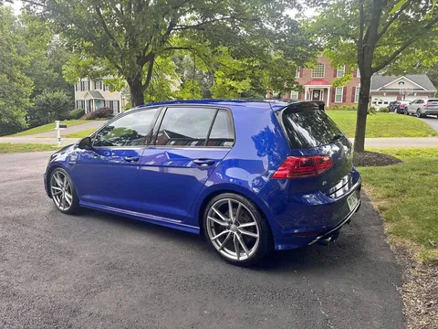 2017 Volkswagen Golf R