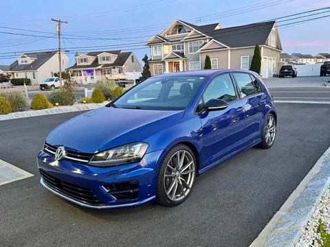 2017 Volkswagen Golf R
