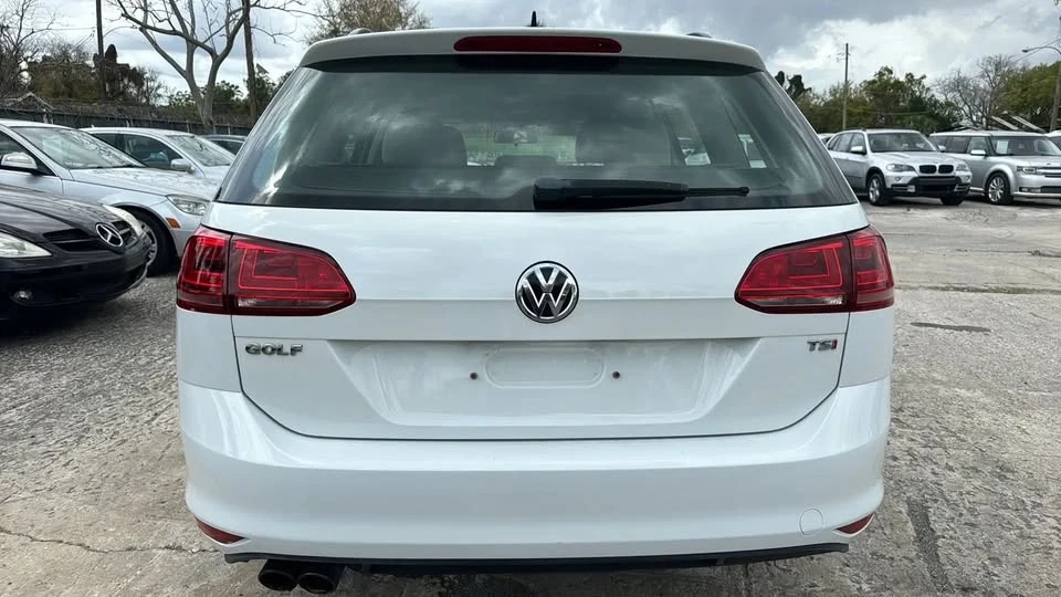 2017 Volkswagen Golf Mk7 - Image 7 of 20