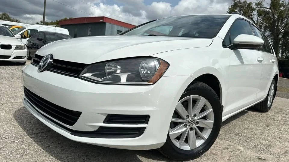 2017 Volkswagen Golf Mk7 - Image 2 of 20