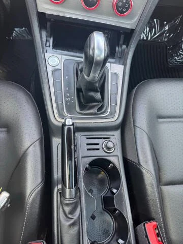 2017 Volkswagen Golf Mk7 - Image 10 of 18