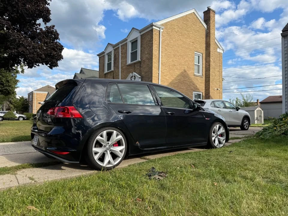 2017 Volkswagen GTI Mk7 - Image 4 of 16