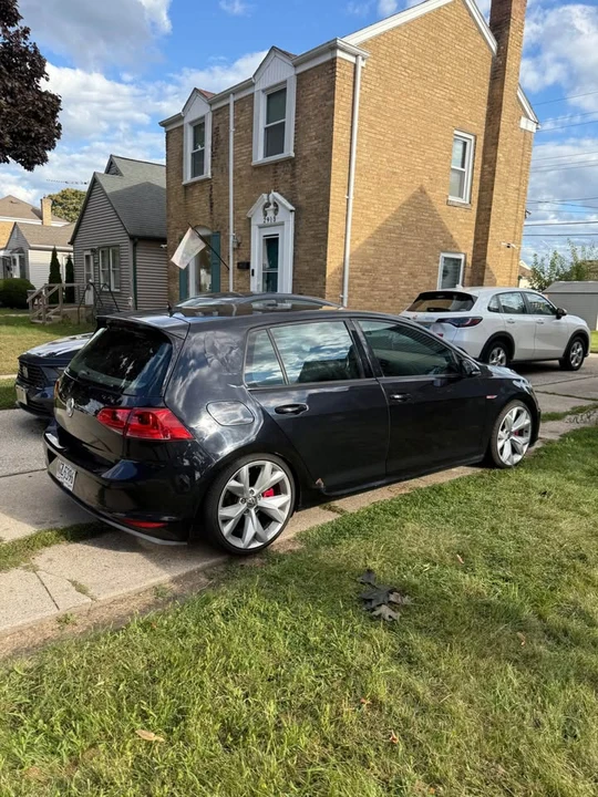 2017 Volkswagen GTI Mk7 - Image 3 of 16