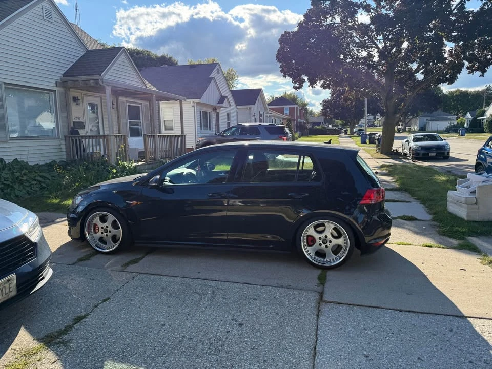 2017 Volkswagen GTI Mk7 - Image 15 of 16