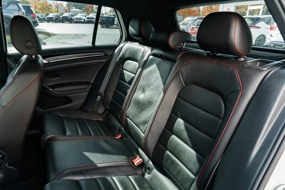 2017 Volkswagen GTI Mk7 - Image 12 of 15