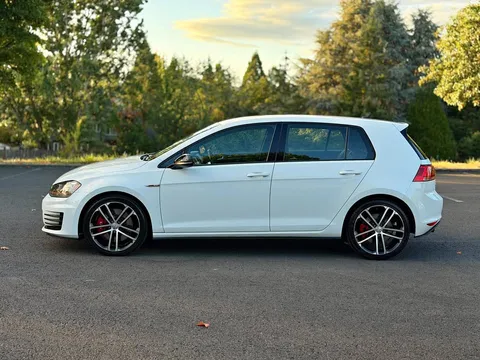 2017 Volkswagen GTI Sport