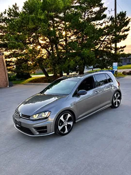 2017 Volkswagen Golf R