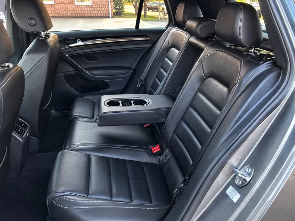 2017 Volkswagen Golf R Mk7 - Image 3 of 12