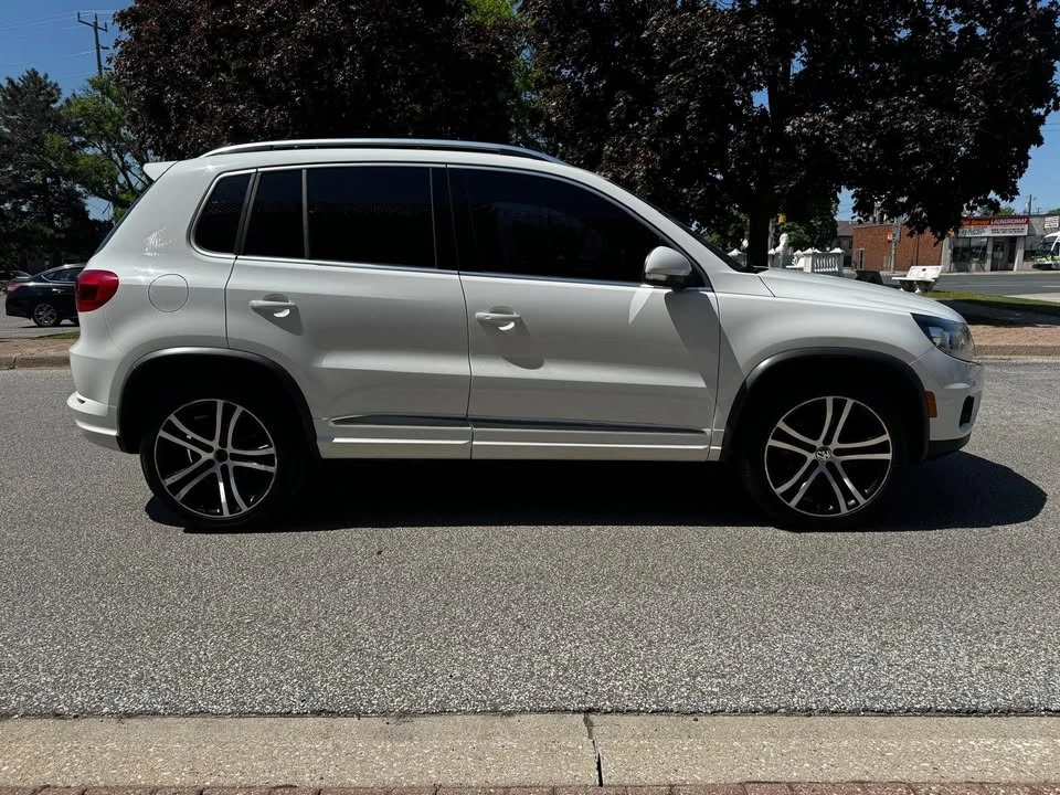 2017 Volkswagen Tiguan - Image 6 of 16