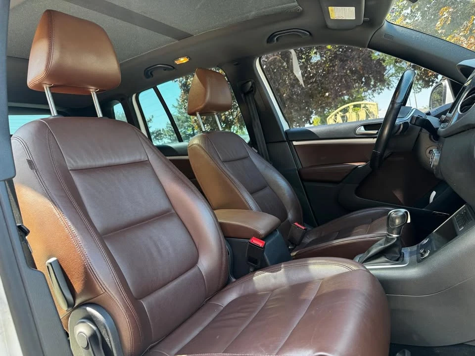 2017 Volkswagen Tiguan - Image 11 of 16