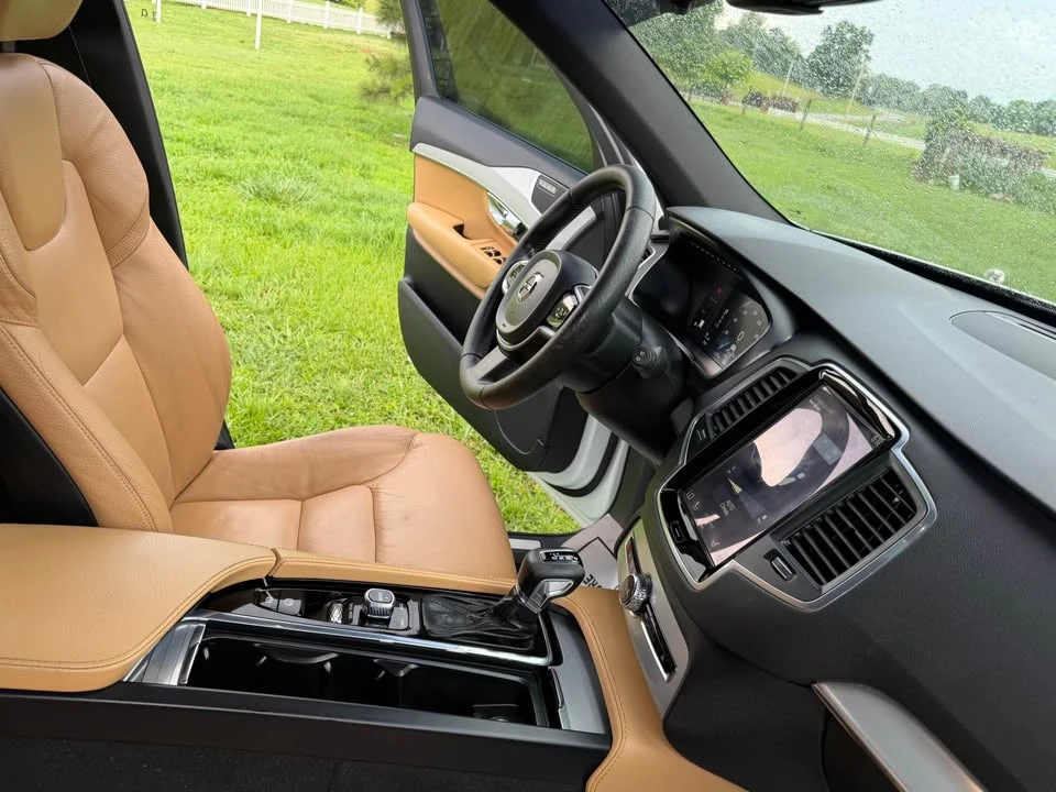 2017 Volvo XC90 2nd Gen - Image 17 of 20