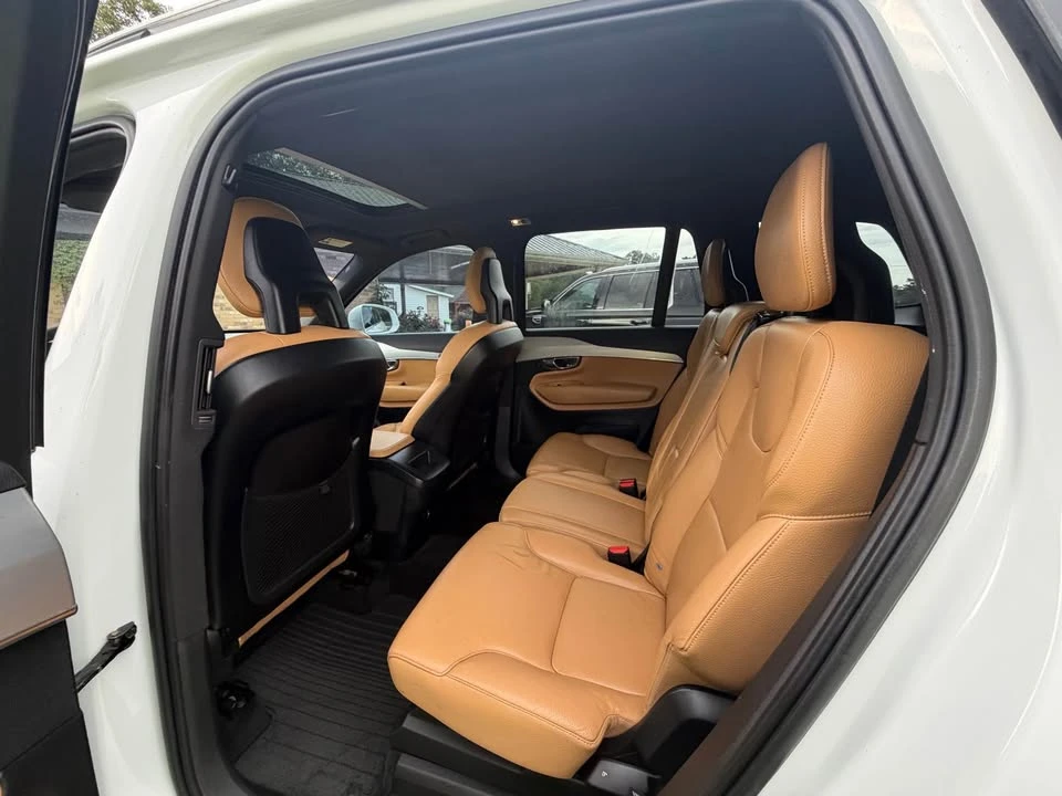 2017 Volvo XC90 2nd Gen - Image 15 of 20