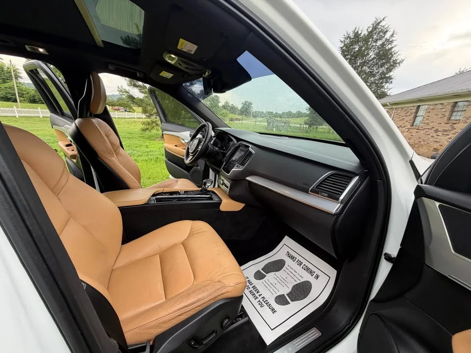 2017 Volvo XC90 2nd Gen - Image 18 of 20