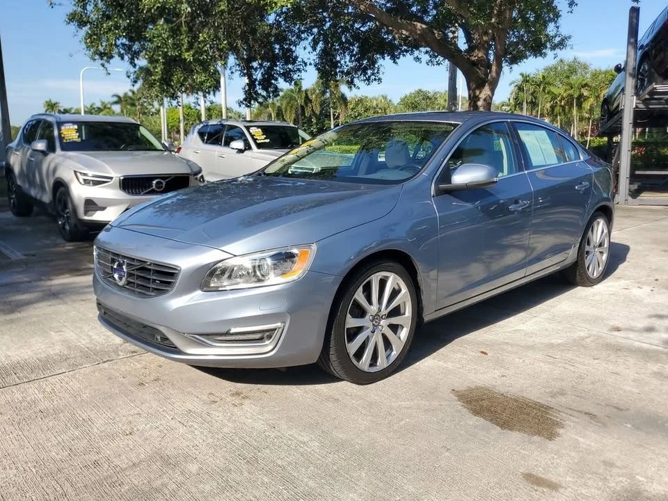 2017 Volvo S60 2nd Gen - Image 3 of 14