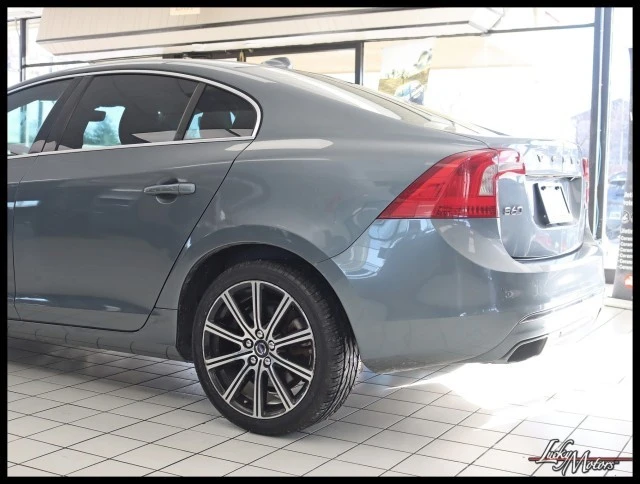 2017 Volvo S60 2nd Gen - Image 8 of 12