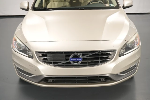 2017 Volvo S60 2nd Gen - Image 7 of 31