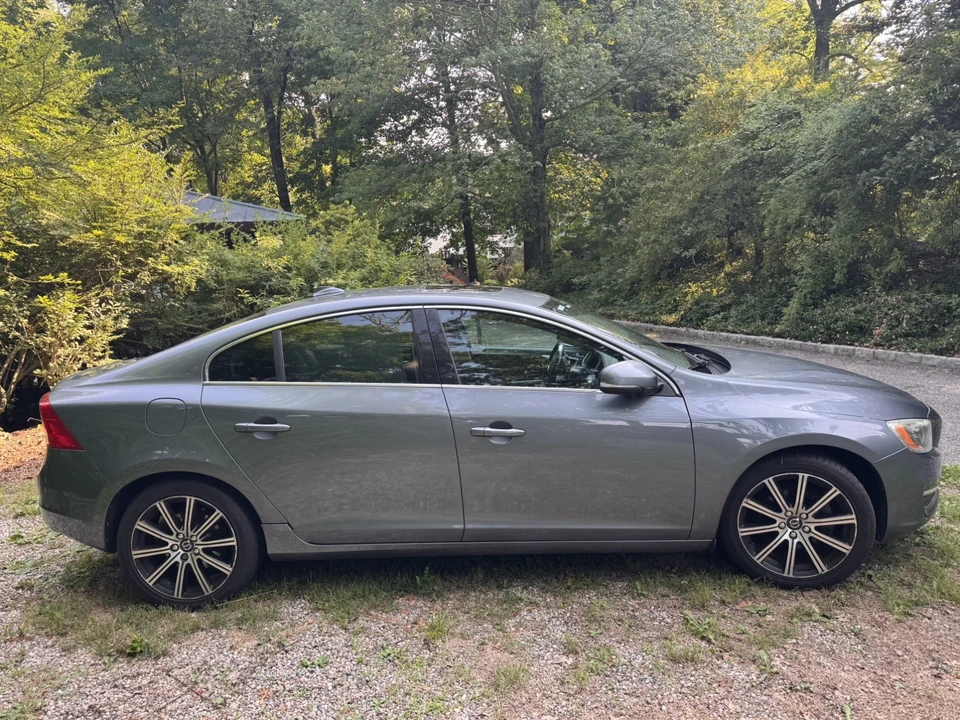 2017 Volvo S60 2nd Gen - Image 12 of 12