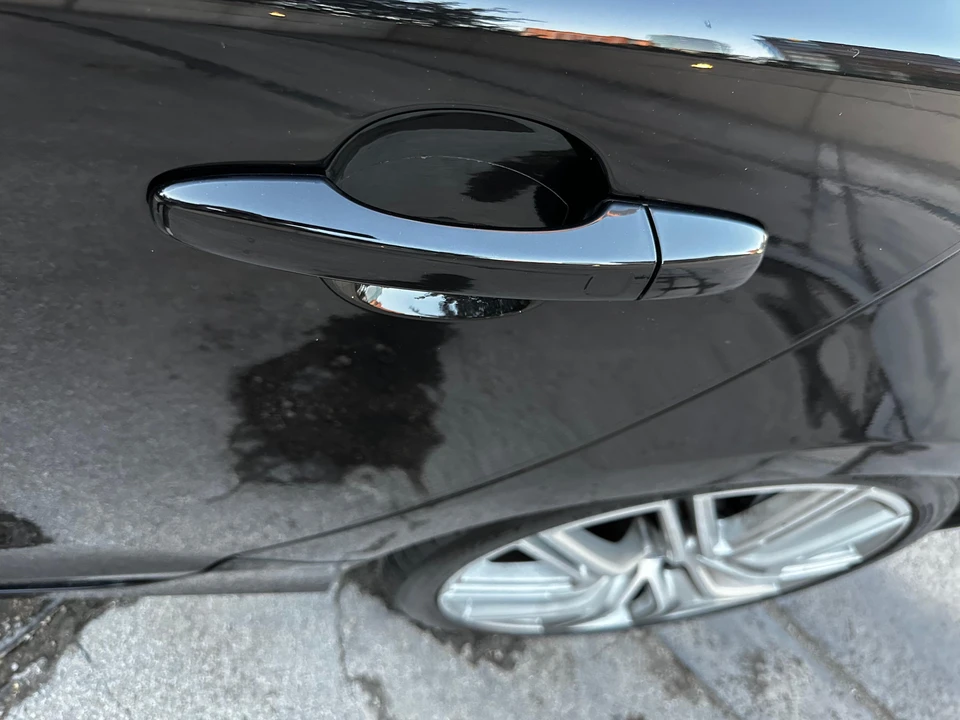 2017 Volvo S60 2nd Gen - Image 13 of 31