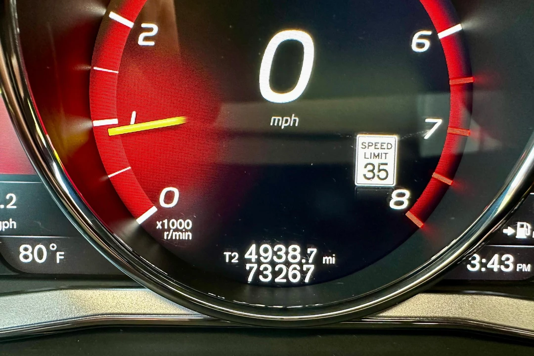 2017 Volvo S60 2nd Gen - Image 27 of 31
