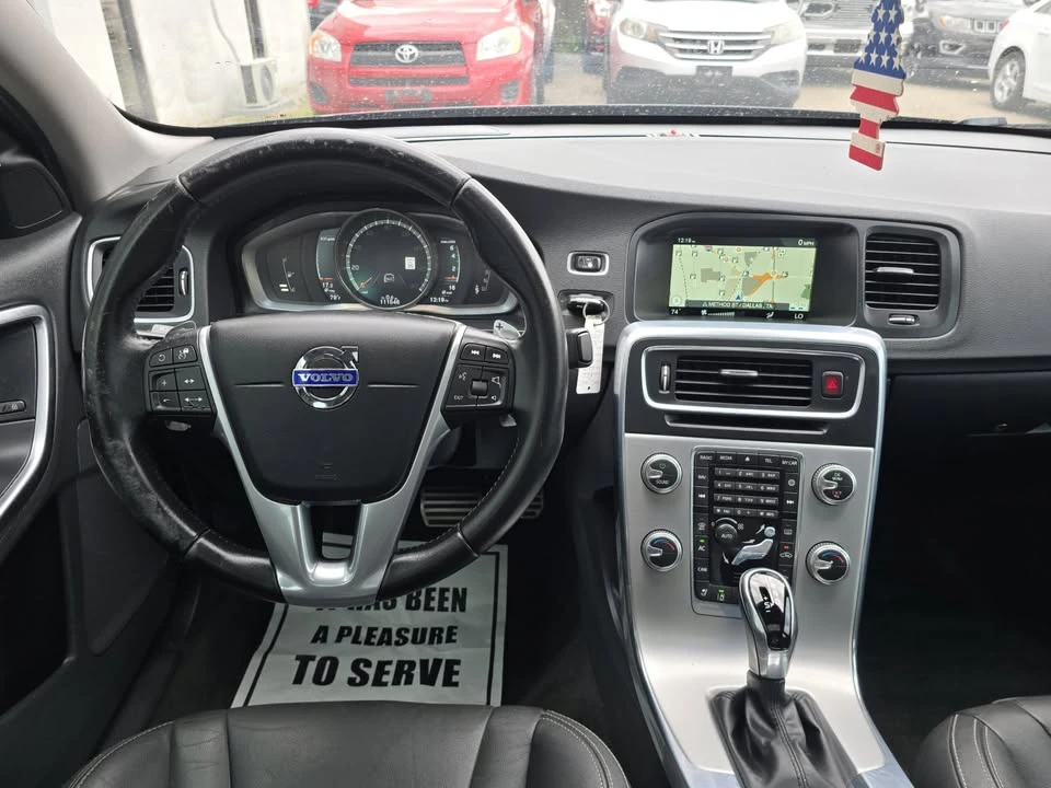 2017 Volvo S60 2nd Gen - Image 16 of 19