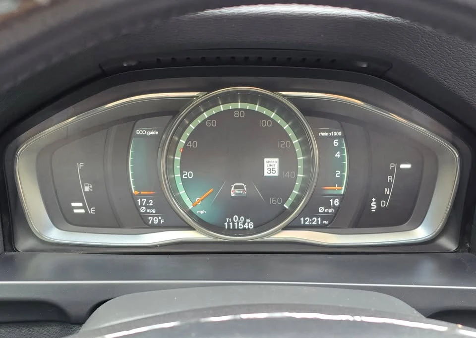 2017 Volvo S60 2nd Gen - Image 17 of 19