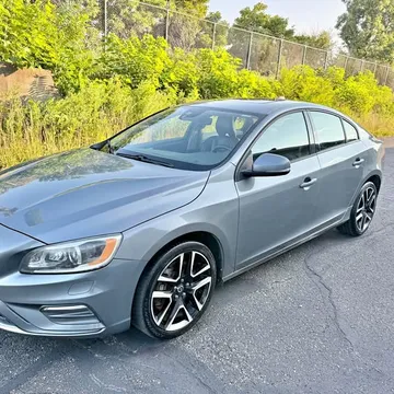 2017 Volvo S60 T5 Dynamic Sedan 4D