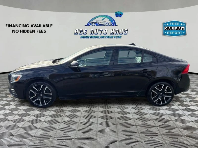 2017 Volvo S60 2nd Gen - Image 4 of 12