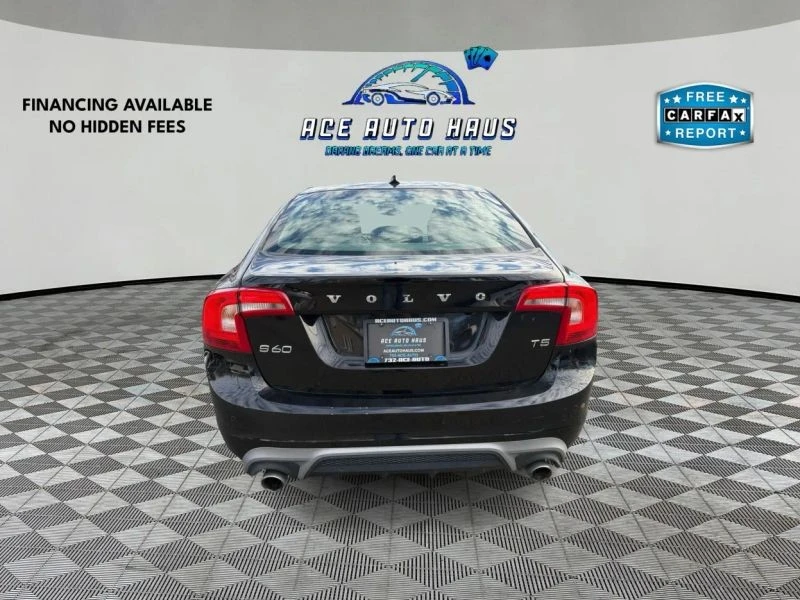 2017 Volvo S60 2nd Gen - Image 6 of 12