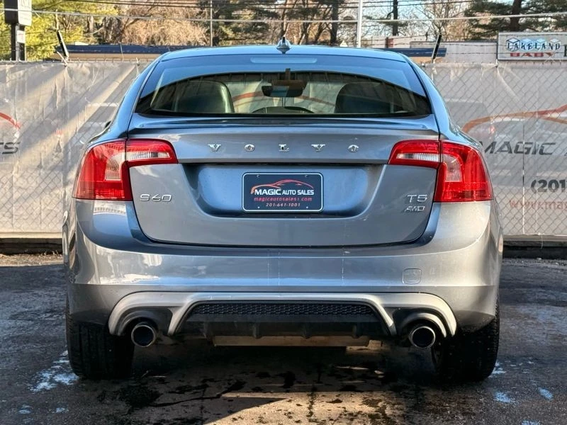 2017 Volvo S60 2nd Gen - Image 10 of 12
