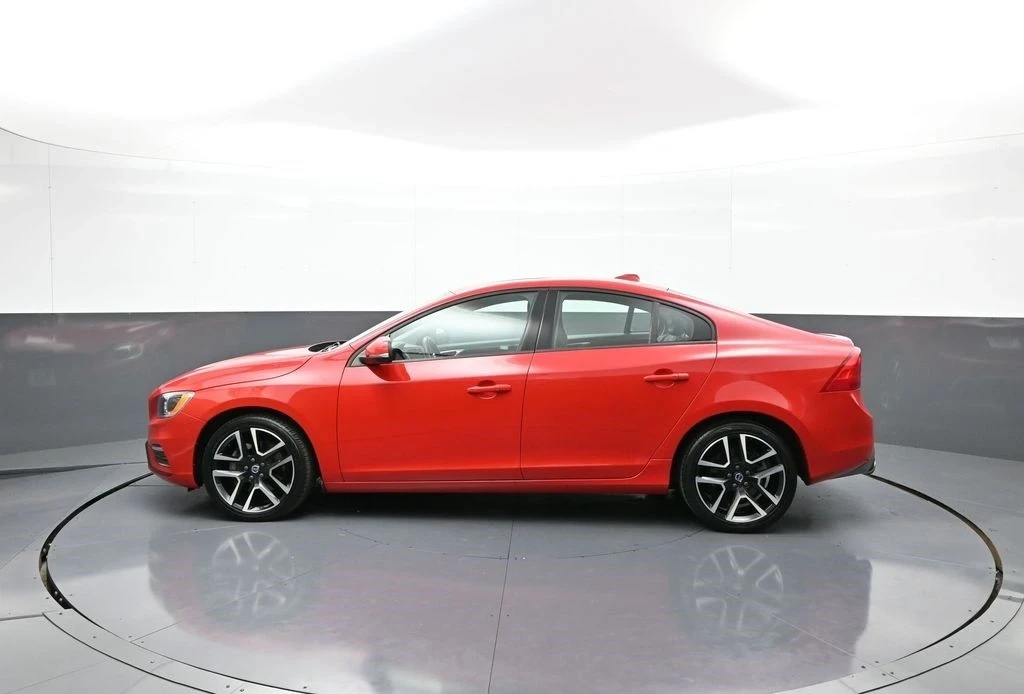 2017 Volvo S60 2nd Gen - Image 9 of 21